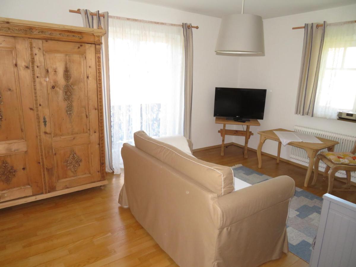 Ferienwohnung Christine Am Weissenbach Strobl Esterno foto